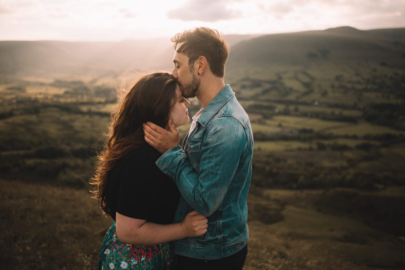 couple shoot on mam tor during their engagement session